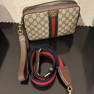 GUCCI OPHIDIA GG SHOULDER BAG